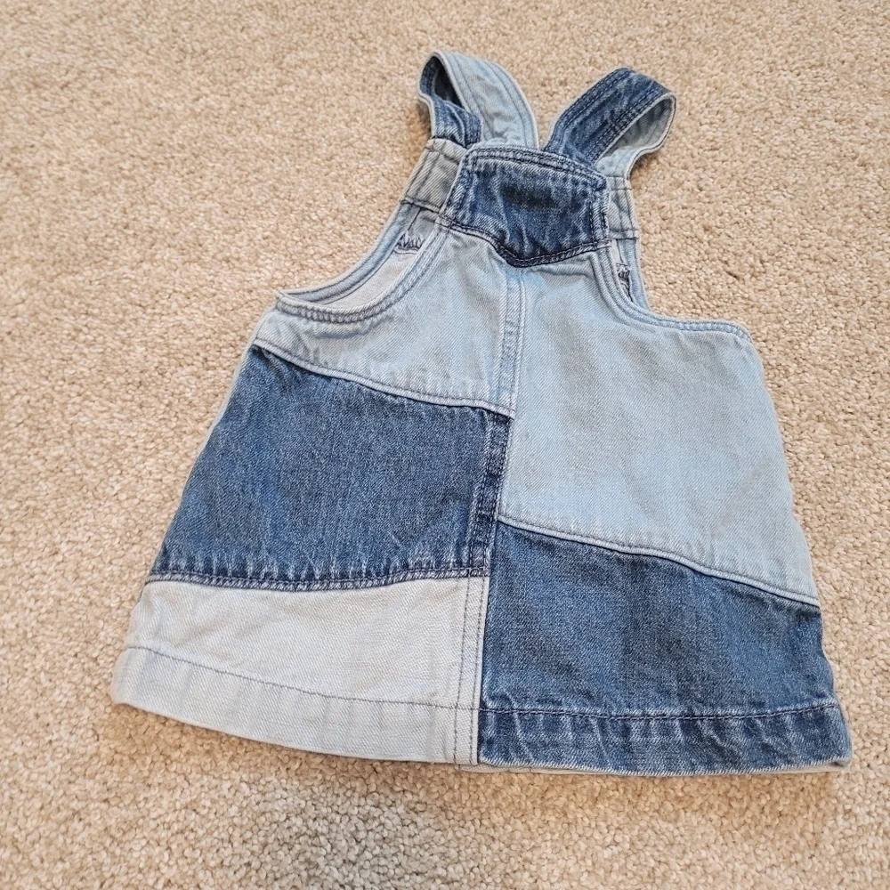 Gap Baby Denim Patch Button Front Jean Dress Size 6-12 Months - Picture 3 of 5